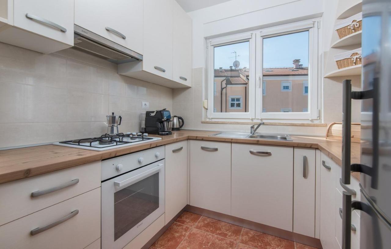 Apartment Melarnian Near The Beach In 우마그 외부 사진